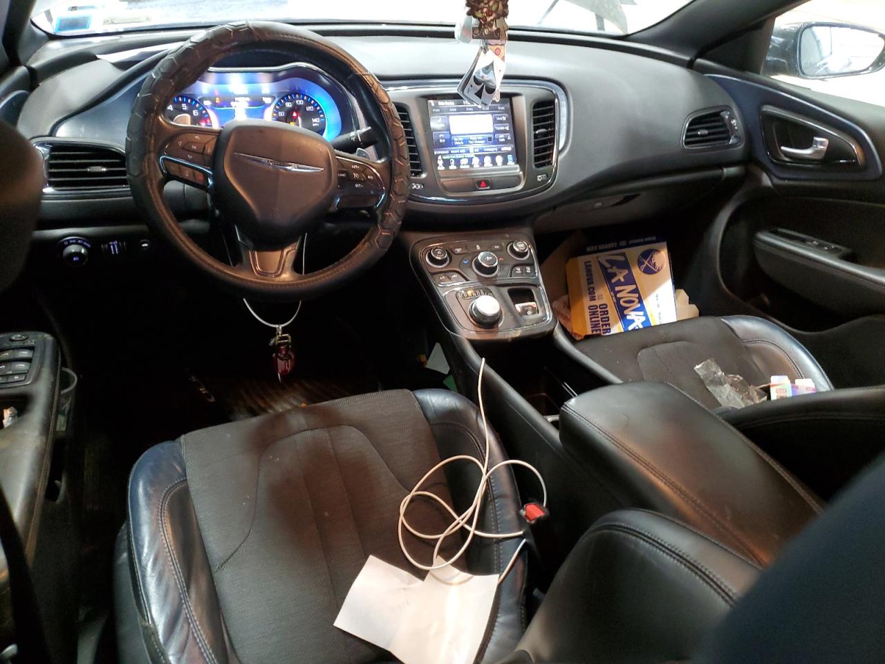 2015 Chrysler 200 - Image 8