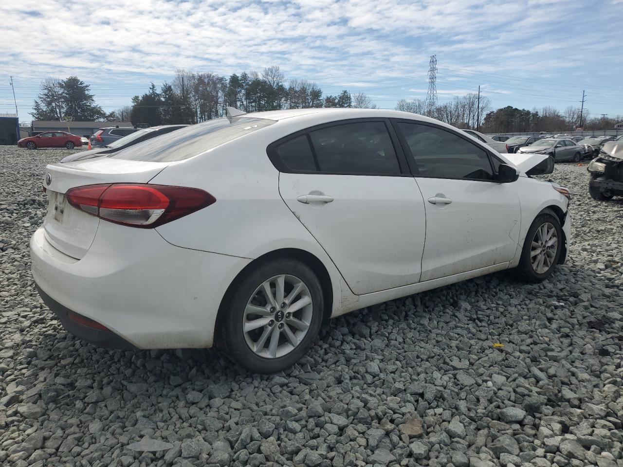 2017 Kia Forte - Image 3