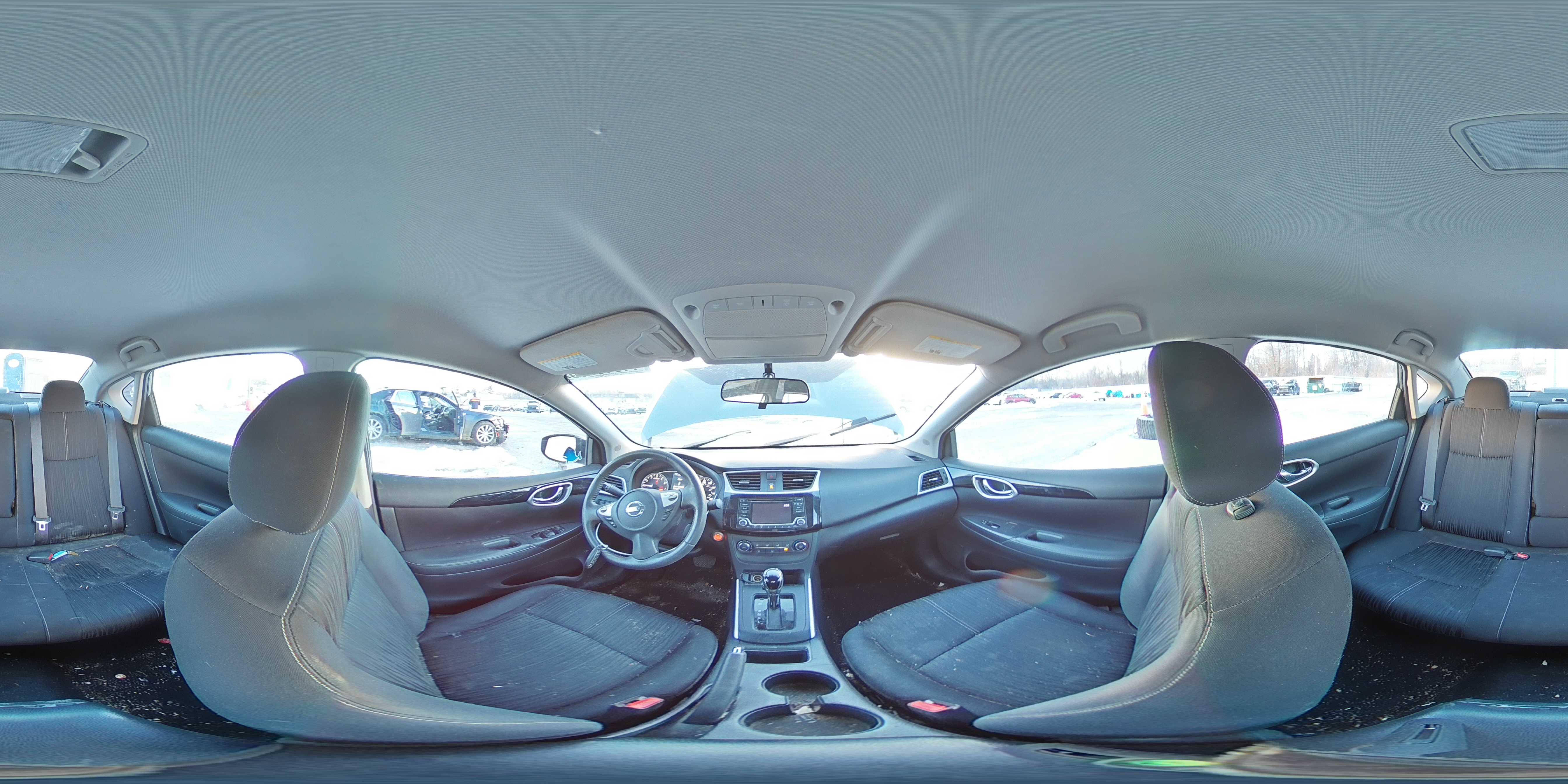 2016 Nissan Sentra - Image 13