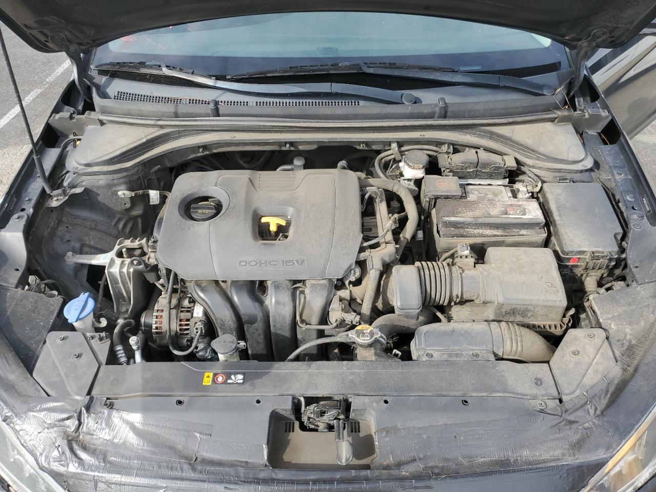 2020 Hyundai Elantra - Image 11