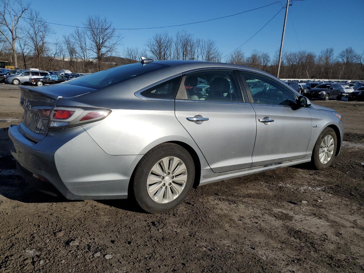 2016 Hyundai Sonata - Image 3