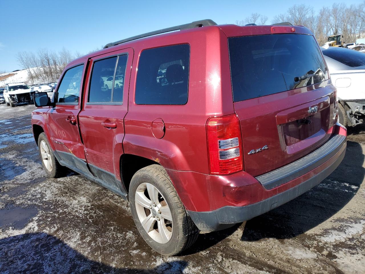 2012 Jeep Liberty (Patriot) - Image 2