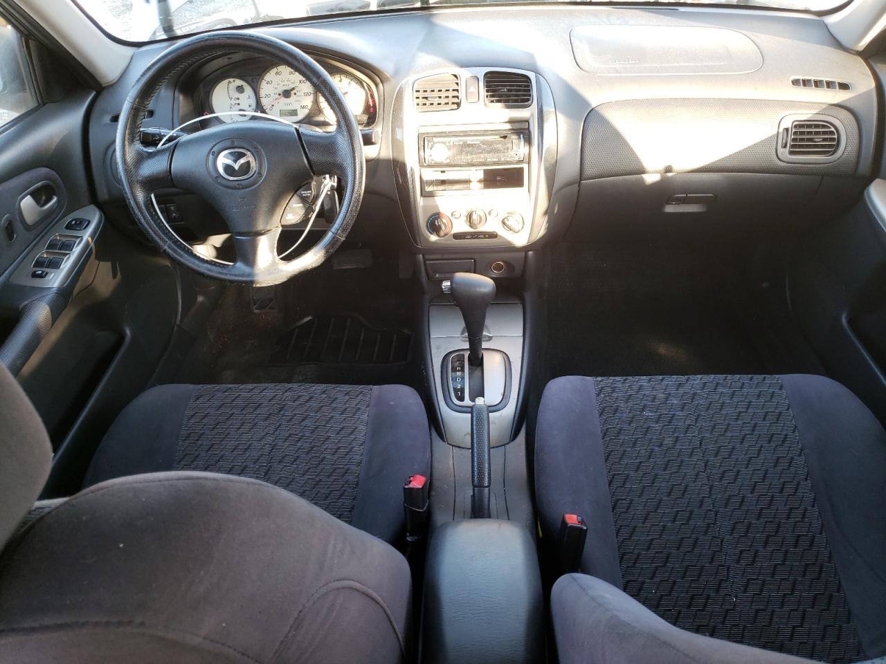 2002 Mazda Protege - Image 8