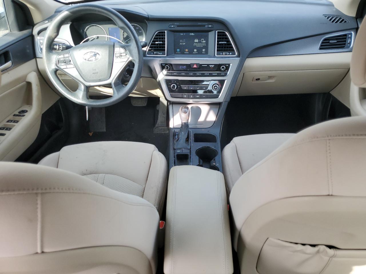 2016 Hyundai Sonata - Image 8