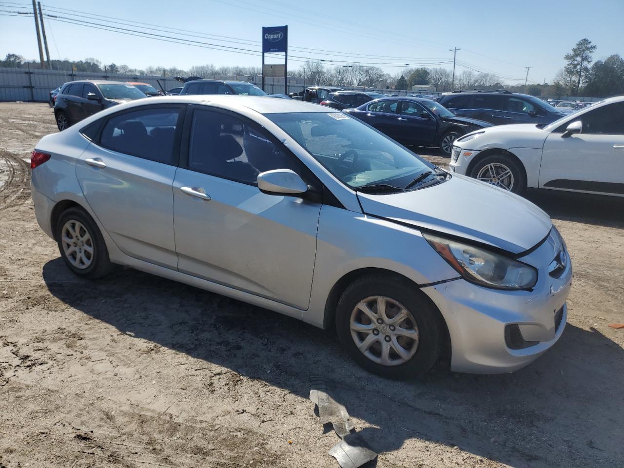 2013 Hyundai Accent - Image 4