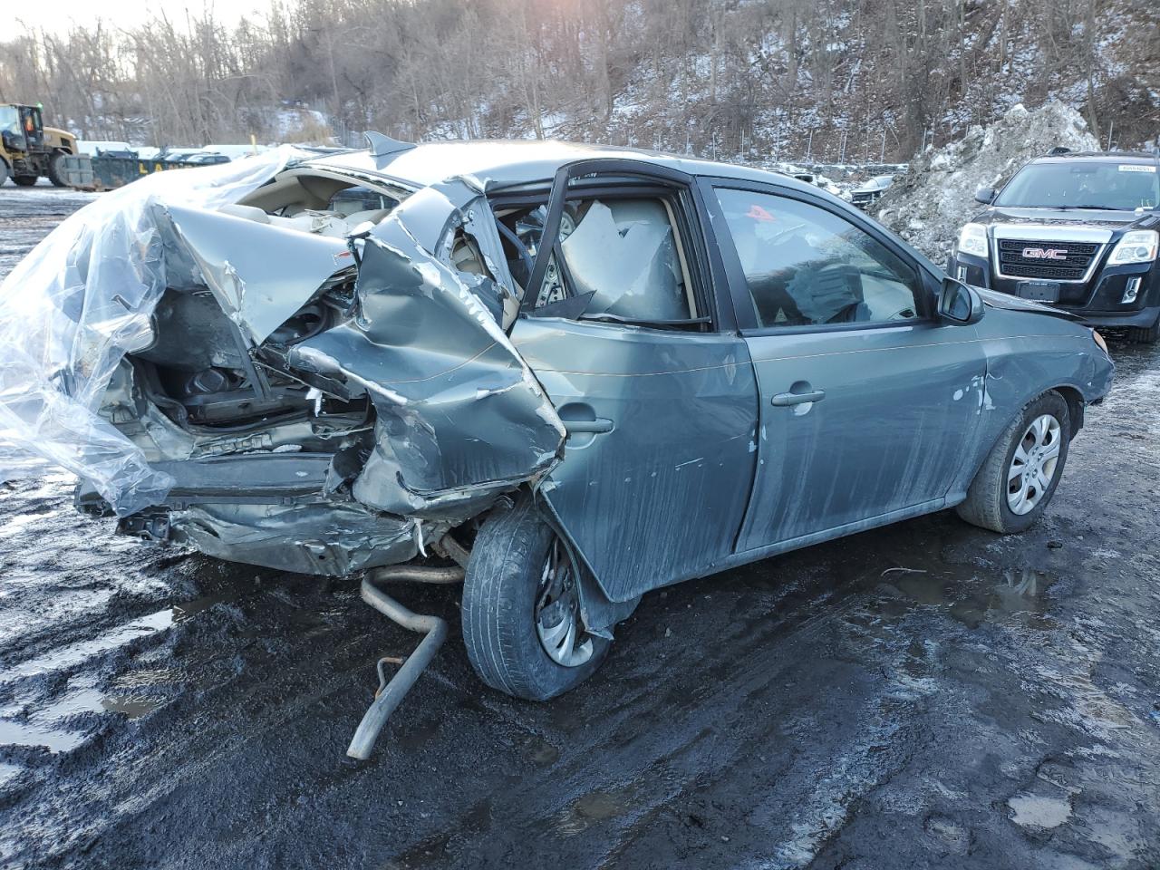 2010 Hyundai Elantra - Image 3