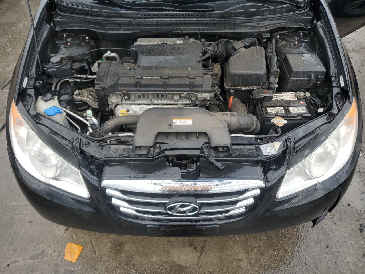 2010 Hyundai Elantra - Image 11