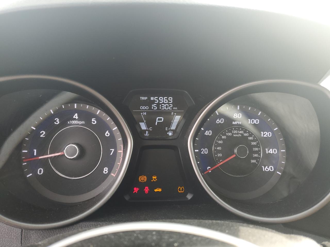 2012 Hyundai Elantra - Image 9