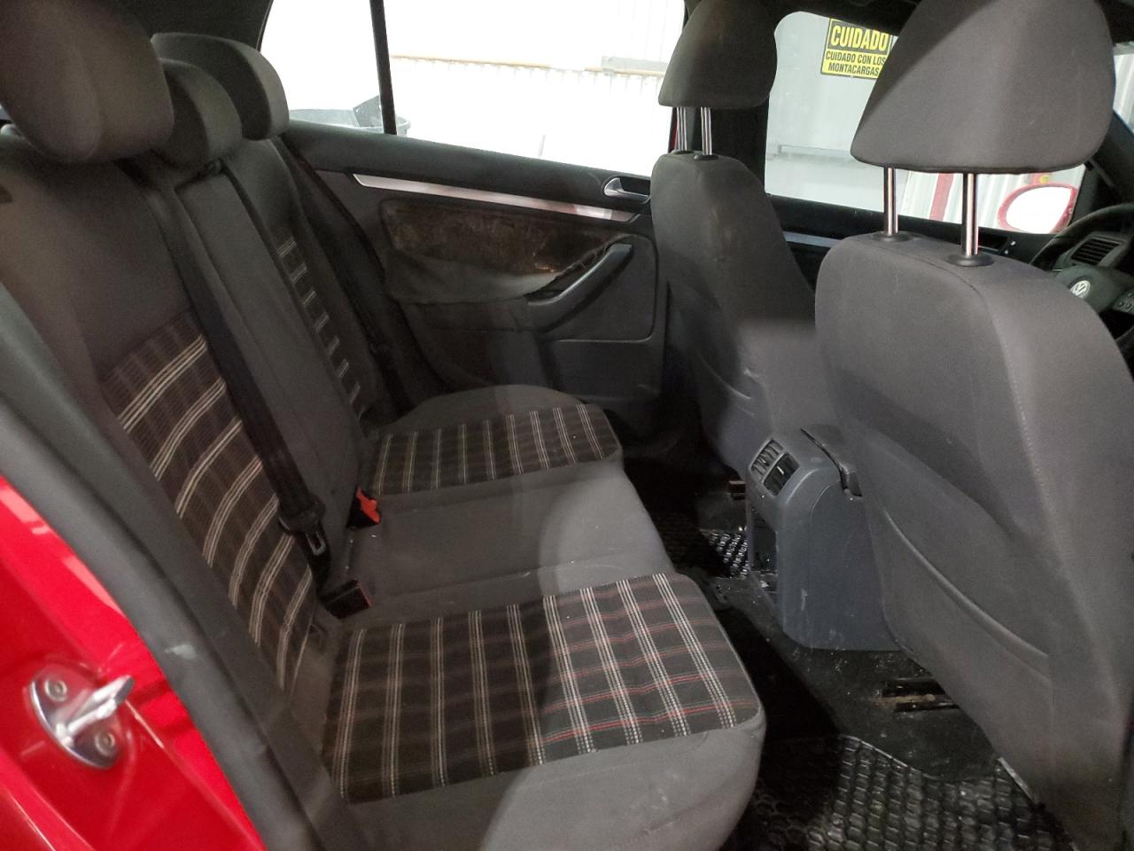 2007 Volkswagen GTI - Image 11