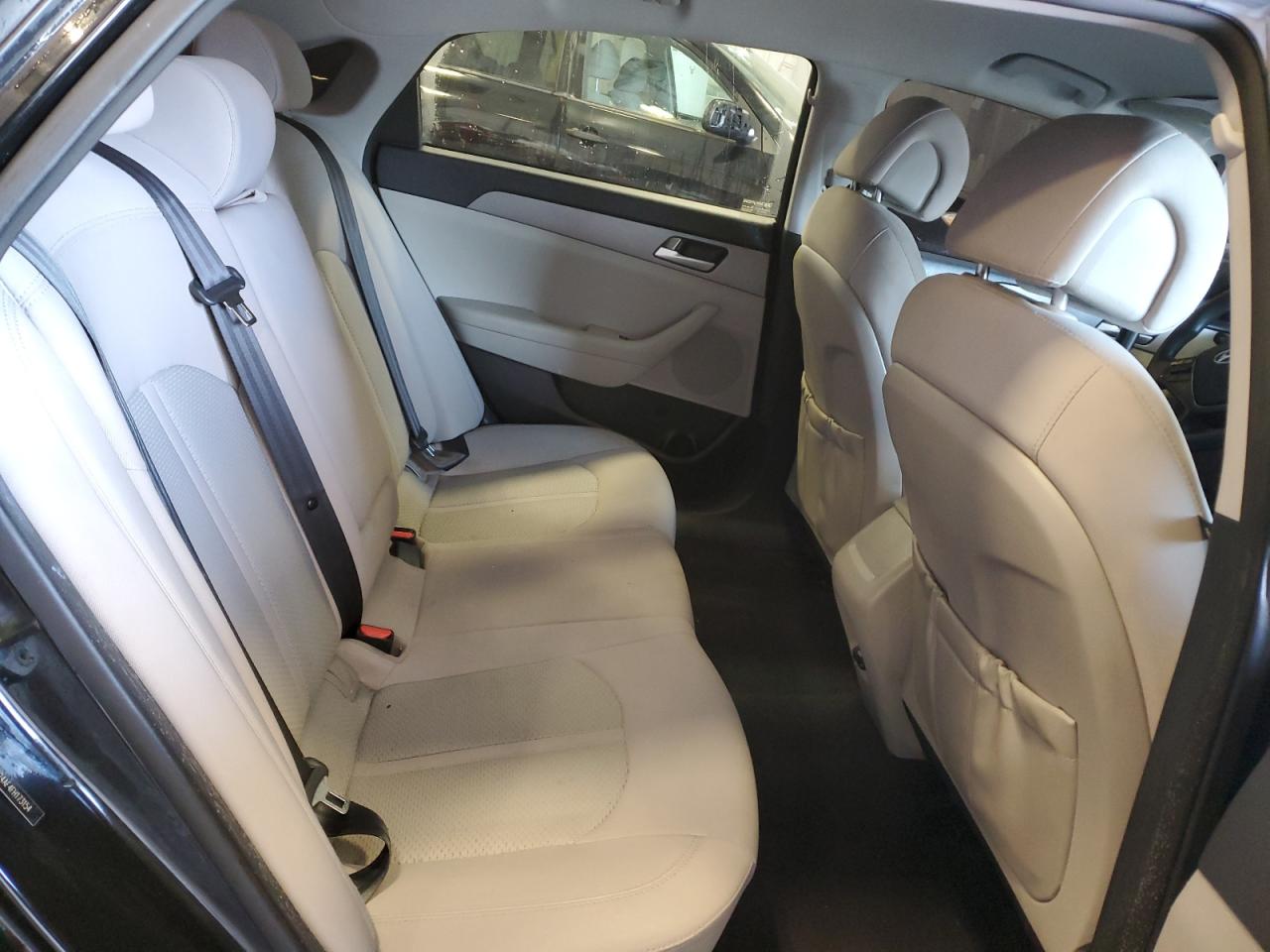 2015 Hyundai Sonata - Image 10