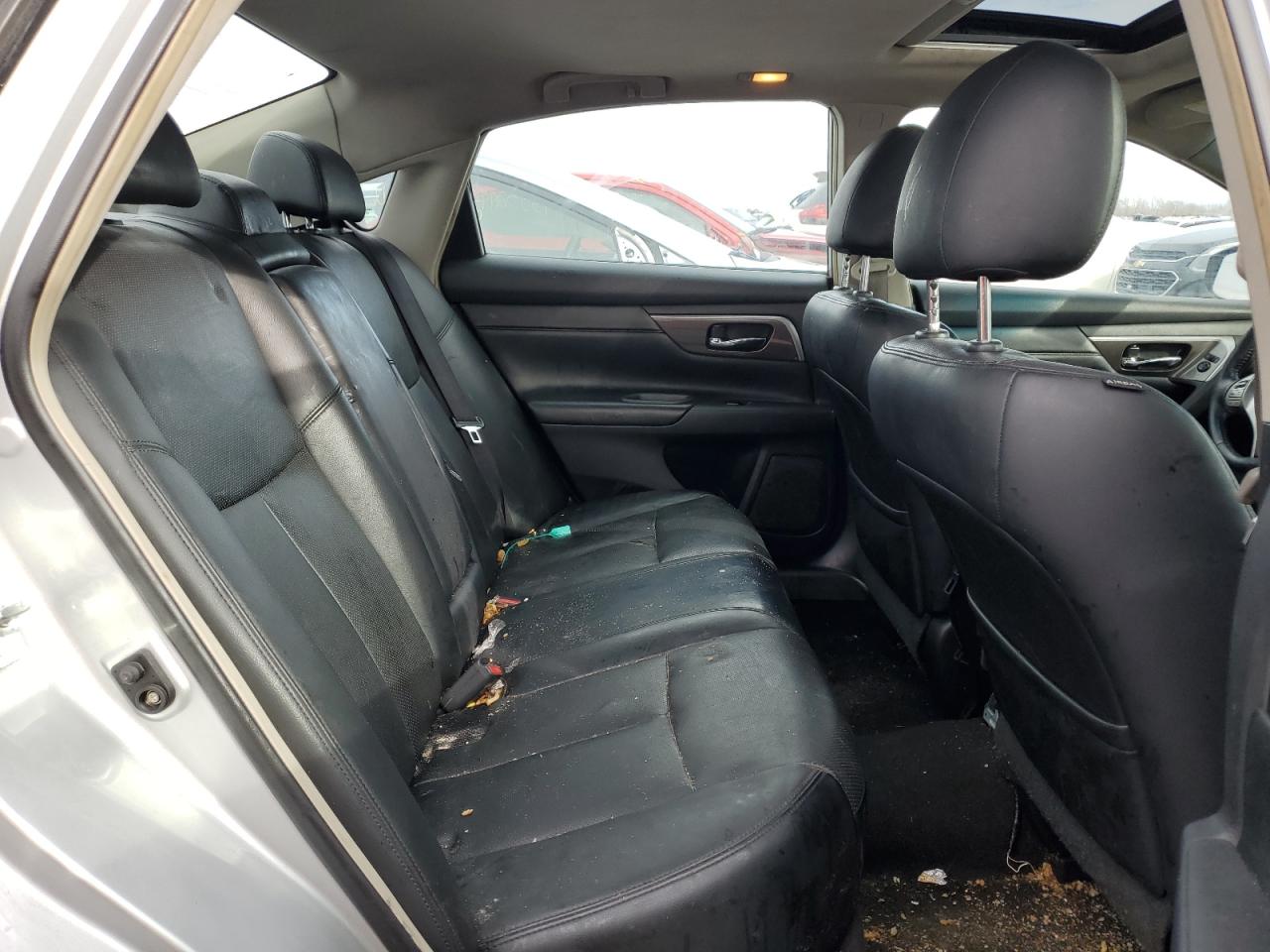 2013 Nissan Altima - Image 10