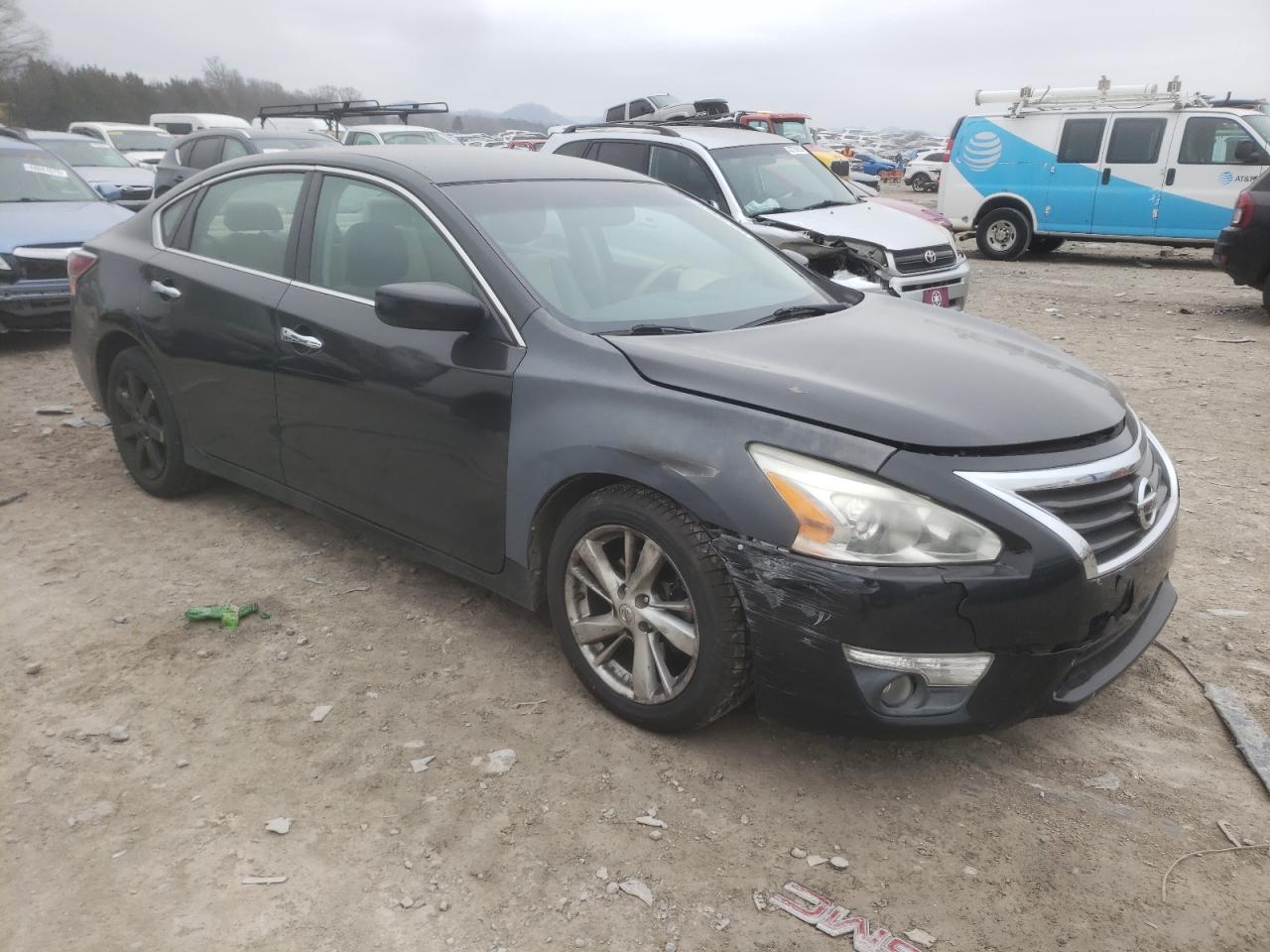 2014 Nissan Altima - Image 4