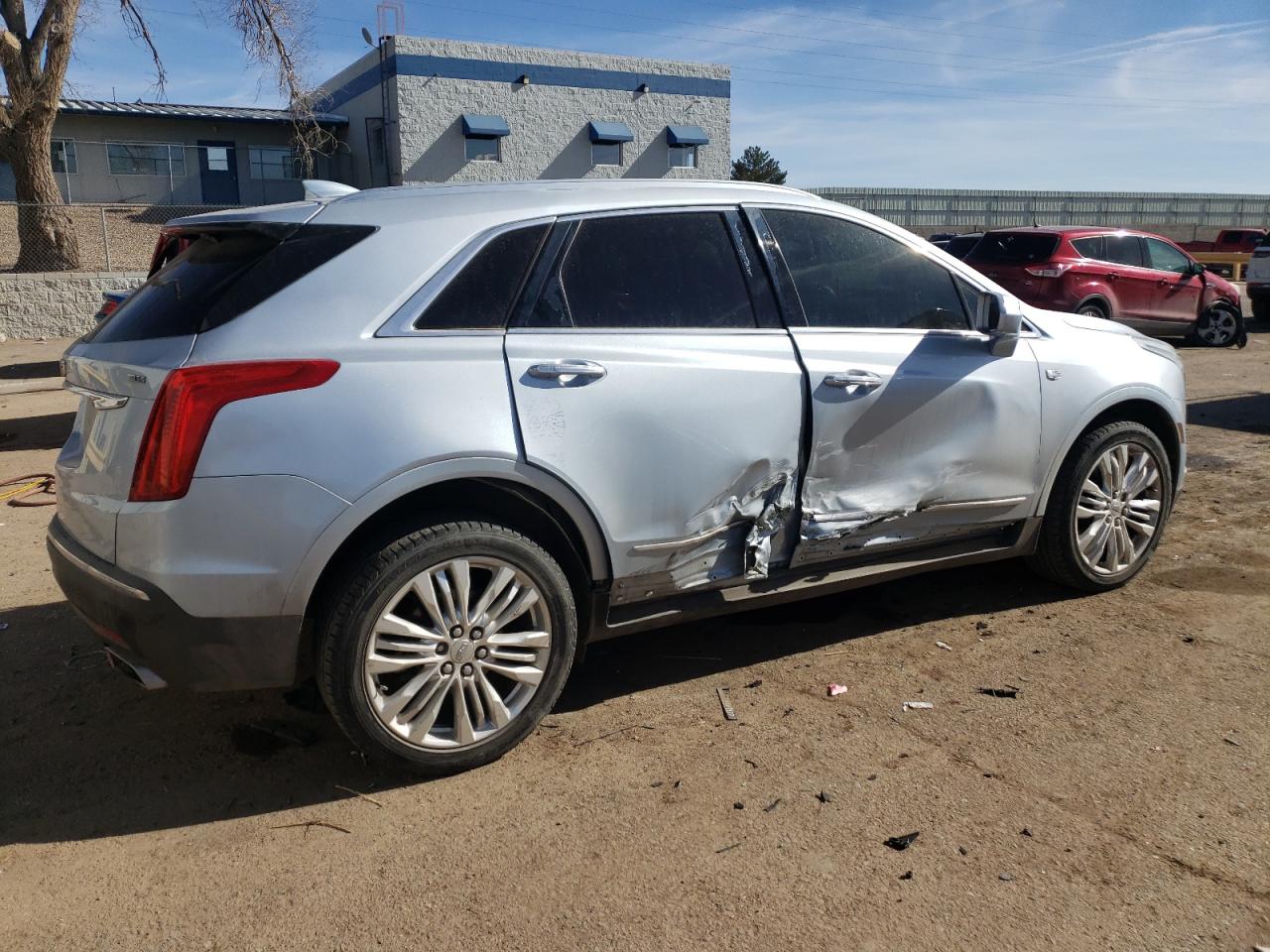 2017 Cadillac XTS - Image 3