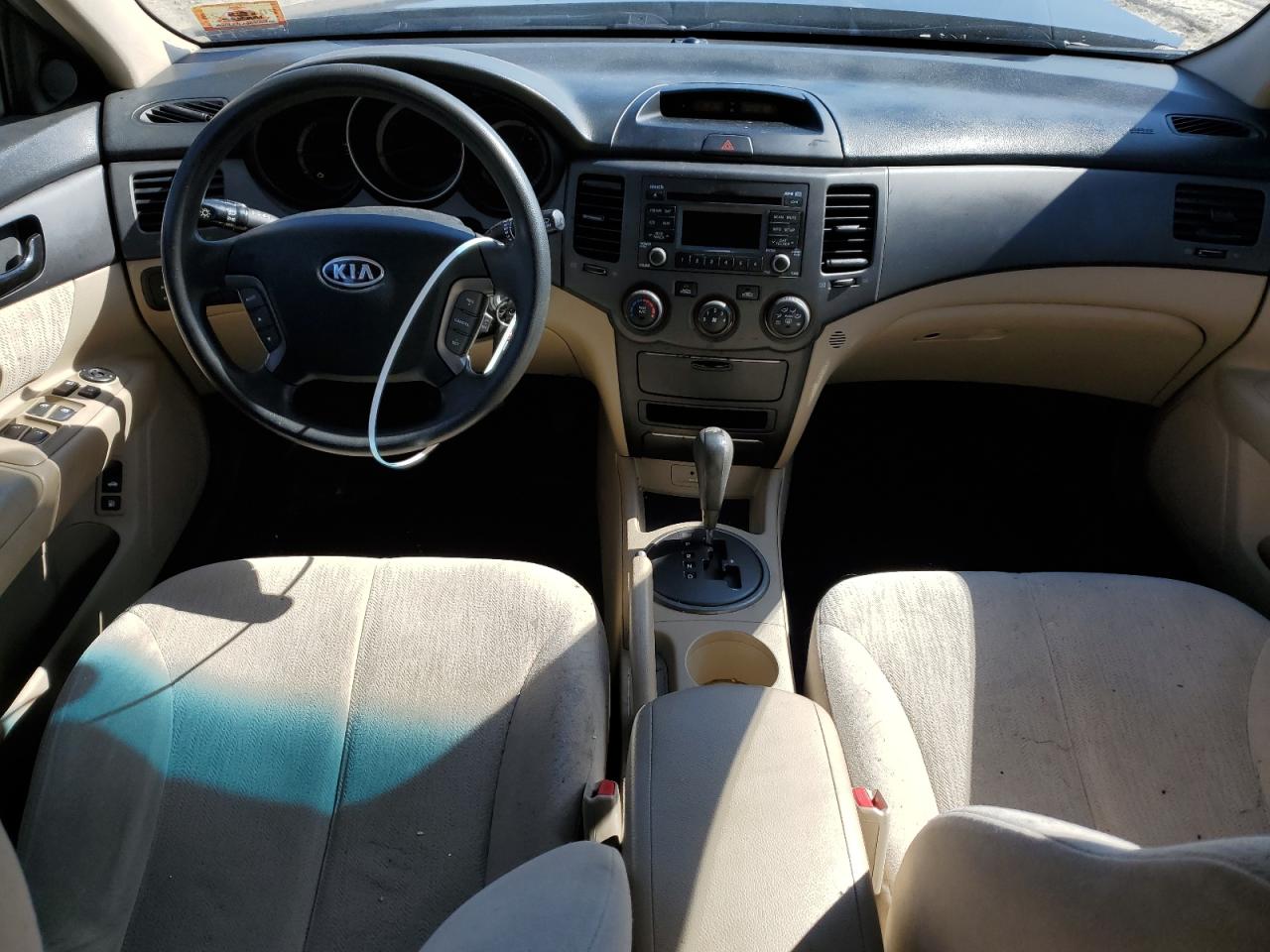 2010 Kia Optima - Image 8