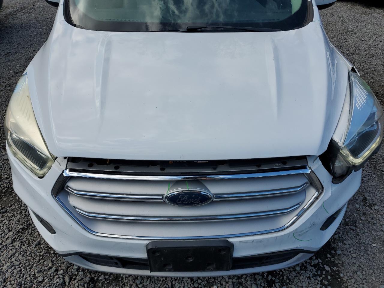2018 Ford Escape - Image 12