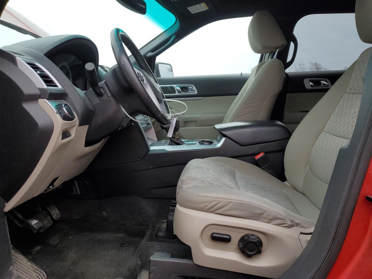 2011 Ford Explorer - Image 7