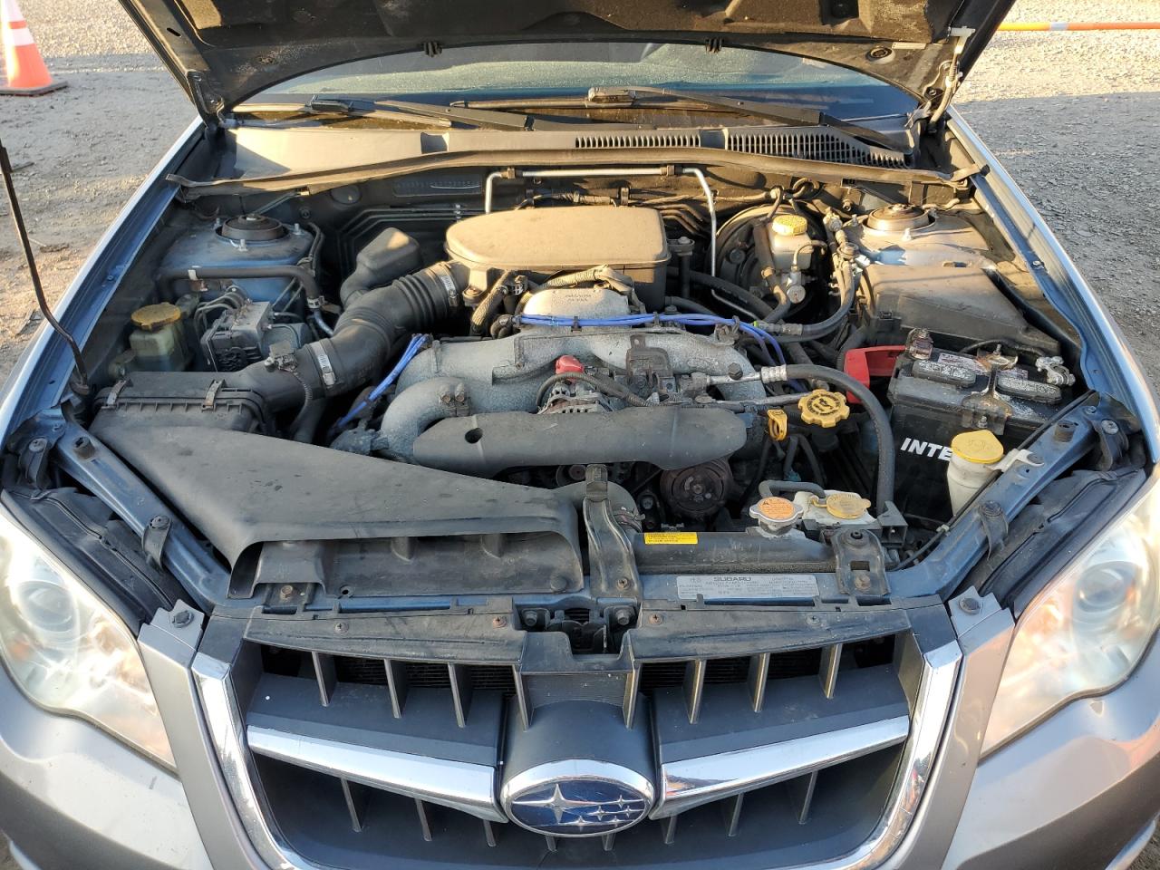 2009 Subaru Outback - Image 12