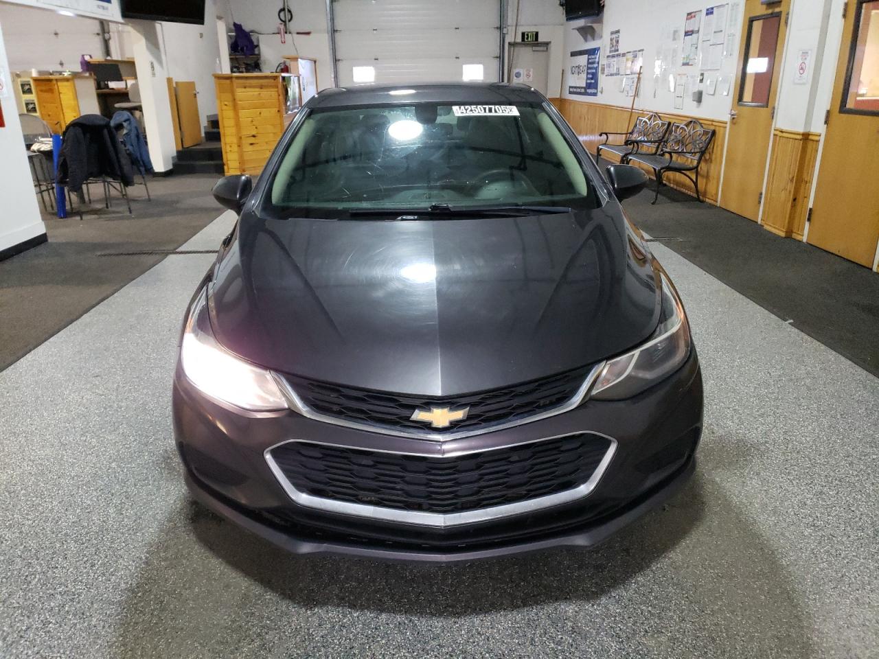 2016 Chevrolet Cruze - Image 5