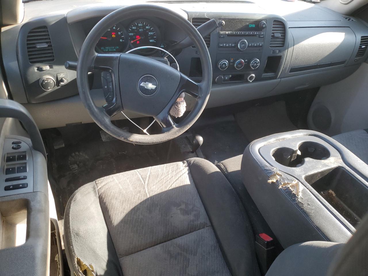 2009 Chevrolet Silverado - Image 8