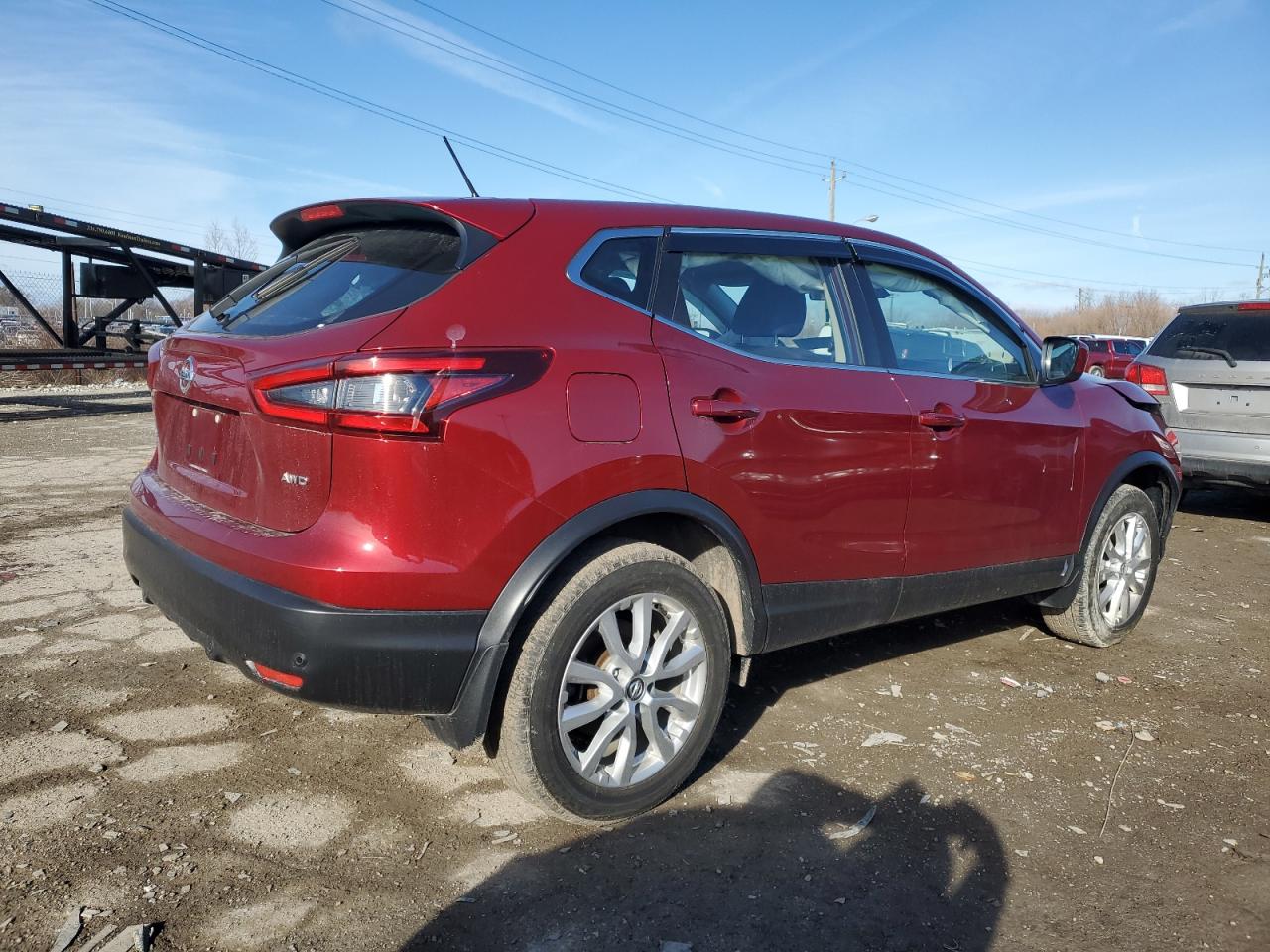 2021 Nissan Rogue - Image 3
