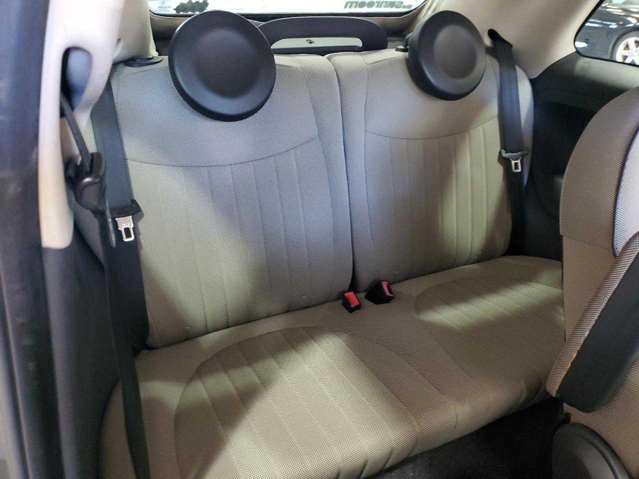 2012 Fiat 500 - Image 10
