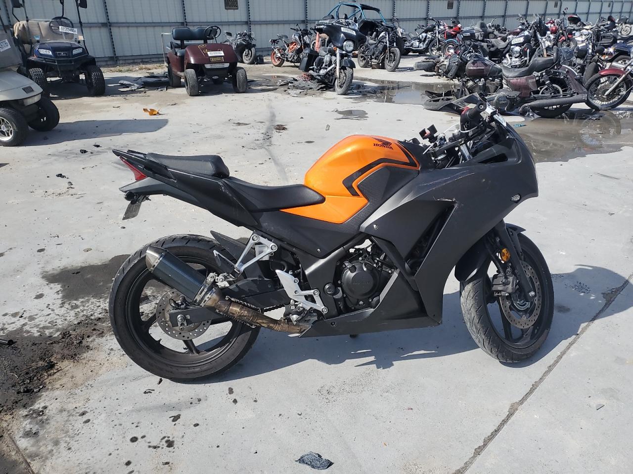 MLHNC5153G5200465 HONDA CBR CYCLE 2016