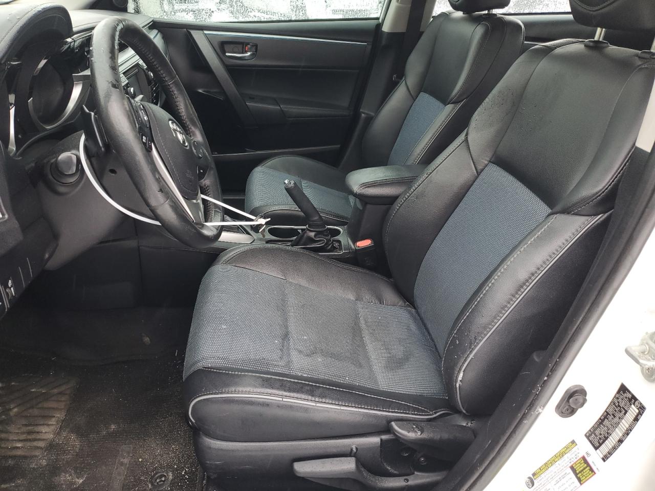 2015 Toyota Corolla - Image 7