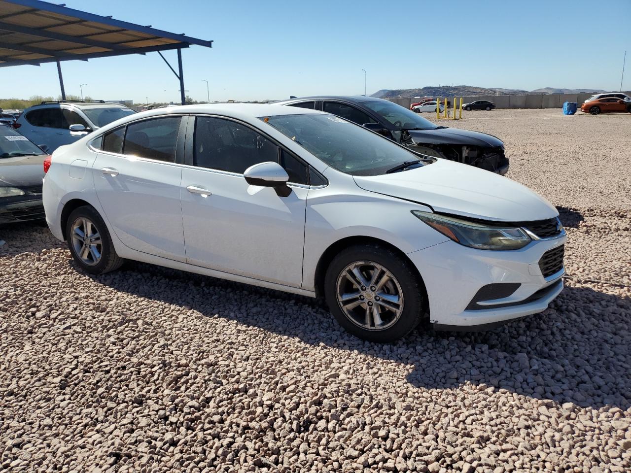 2017 Chevrolet Cruze - Image 4