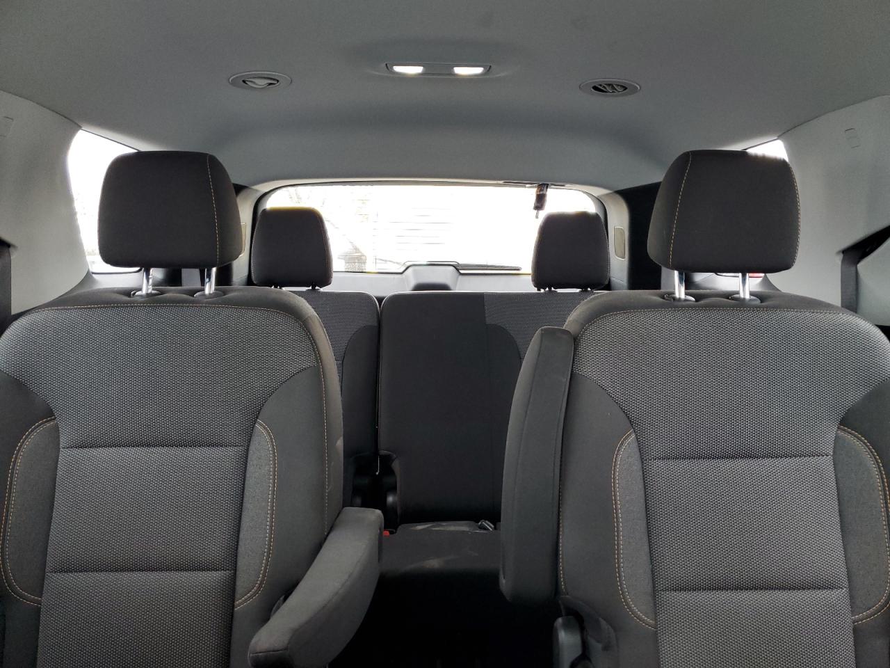 2021 Chevrolet Traverse - Image 10
