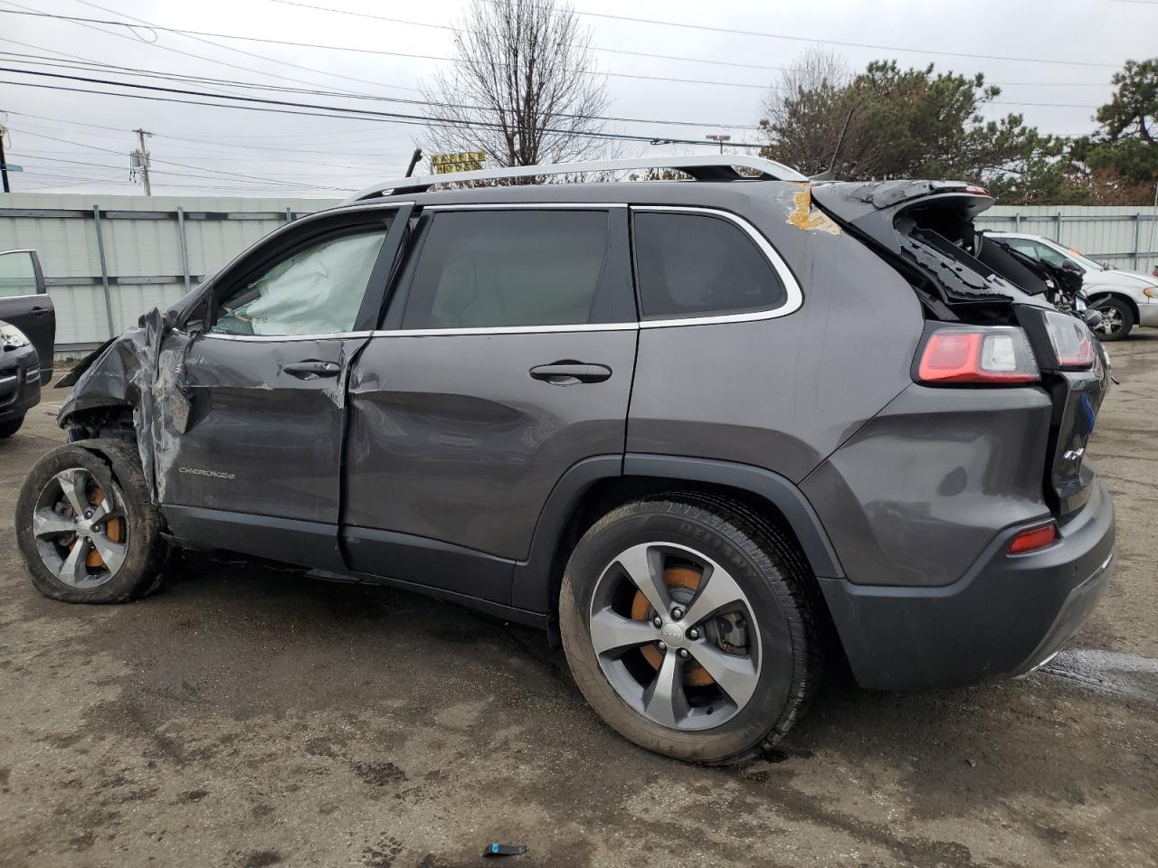2019 Jeep Grand Cherokee - Image 2