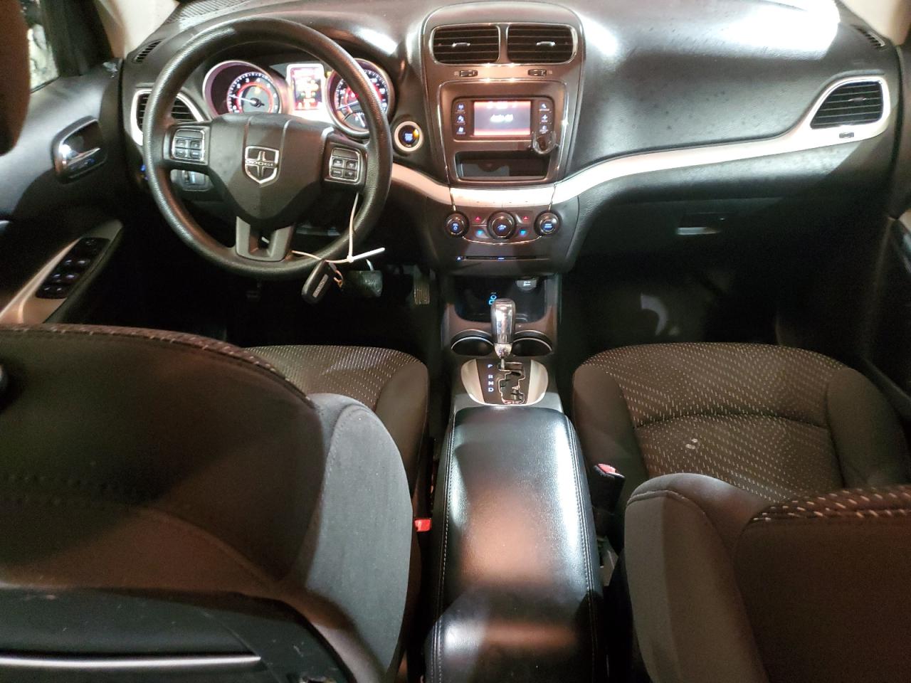 2017 Dodge Journey - Image 8
