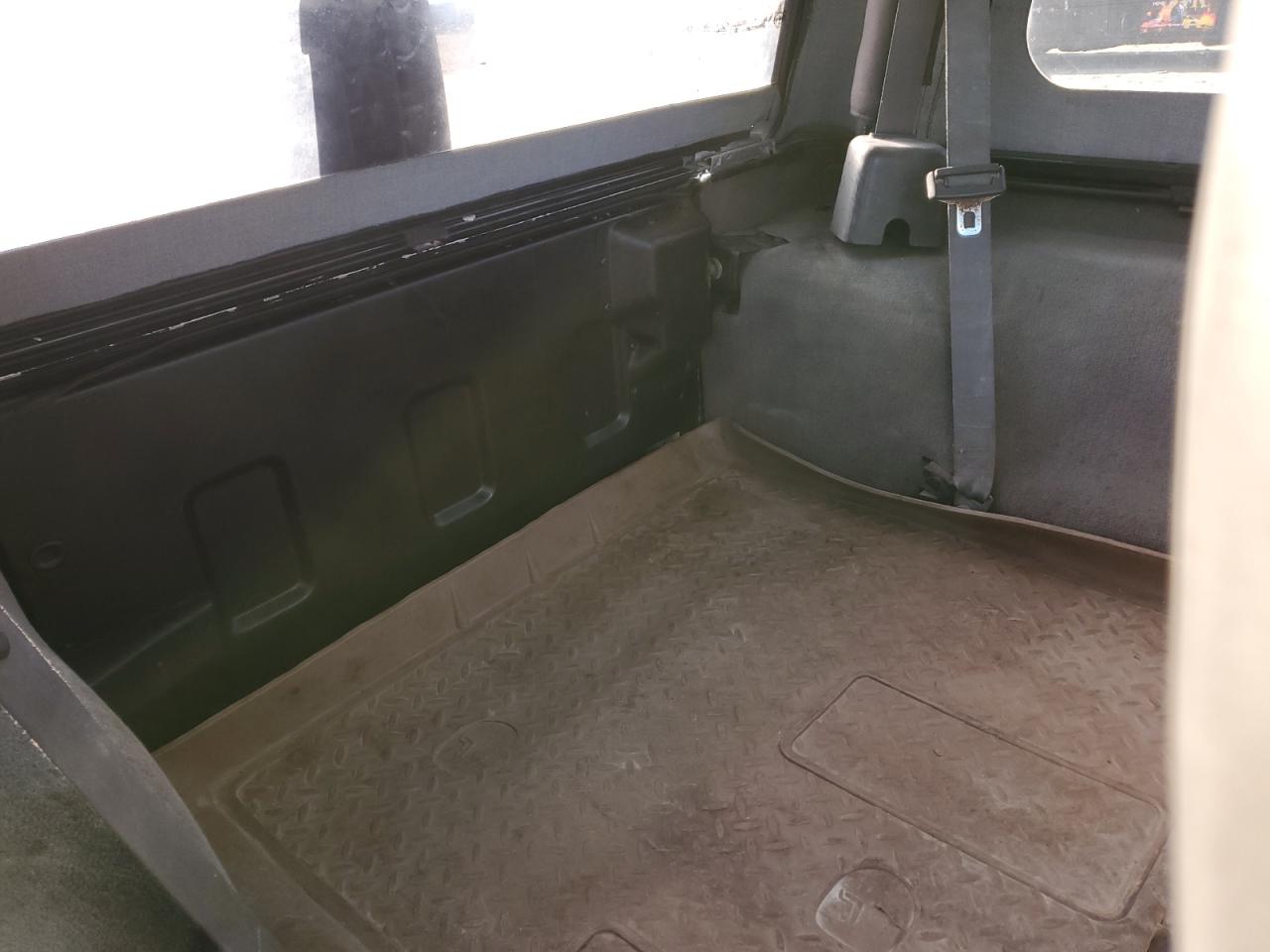 1998 Jeep Wrangler - Image 11
