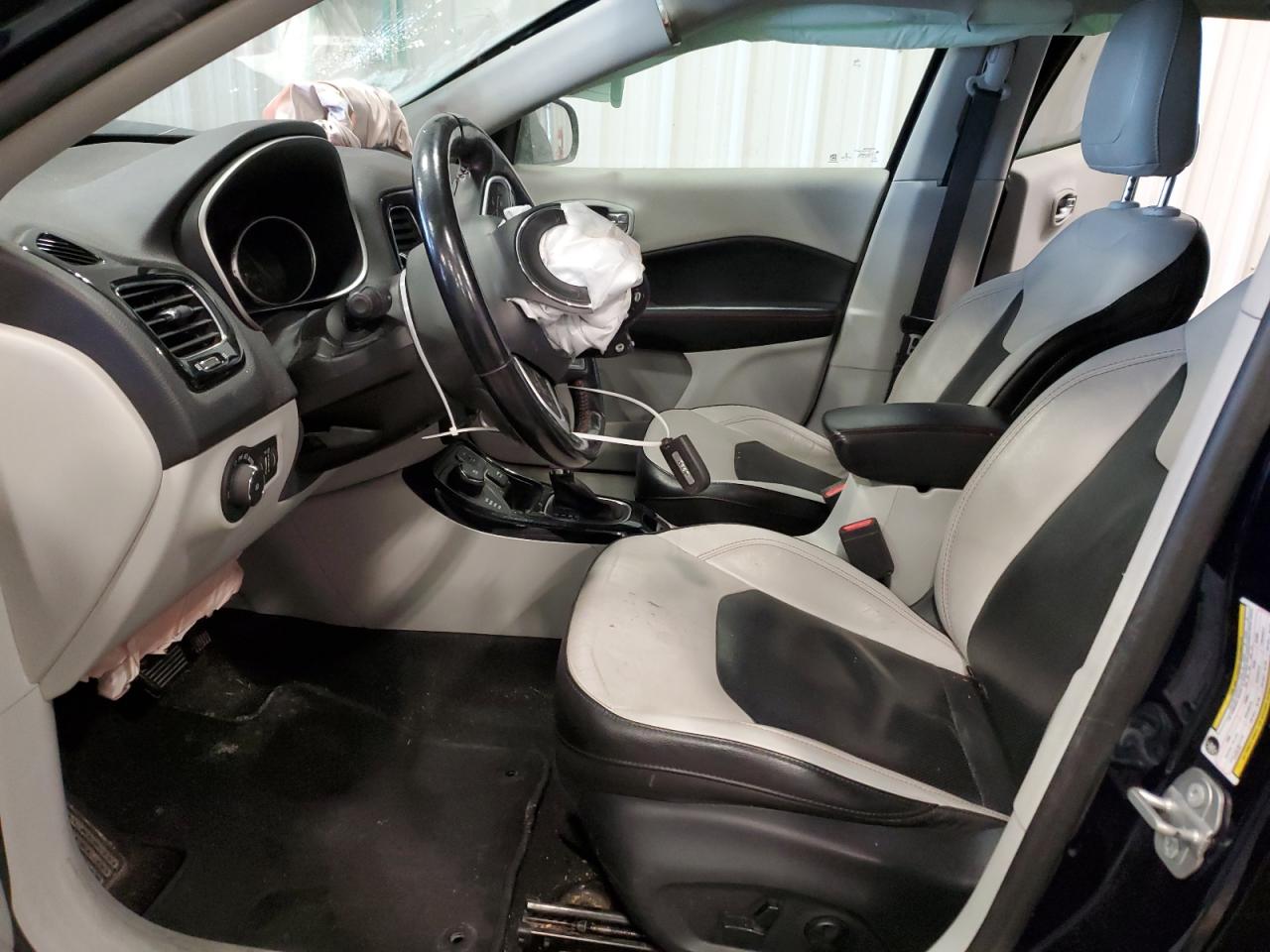 2020 Jeep Compass - Image 7