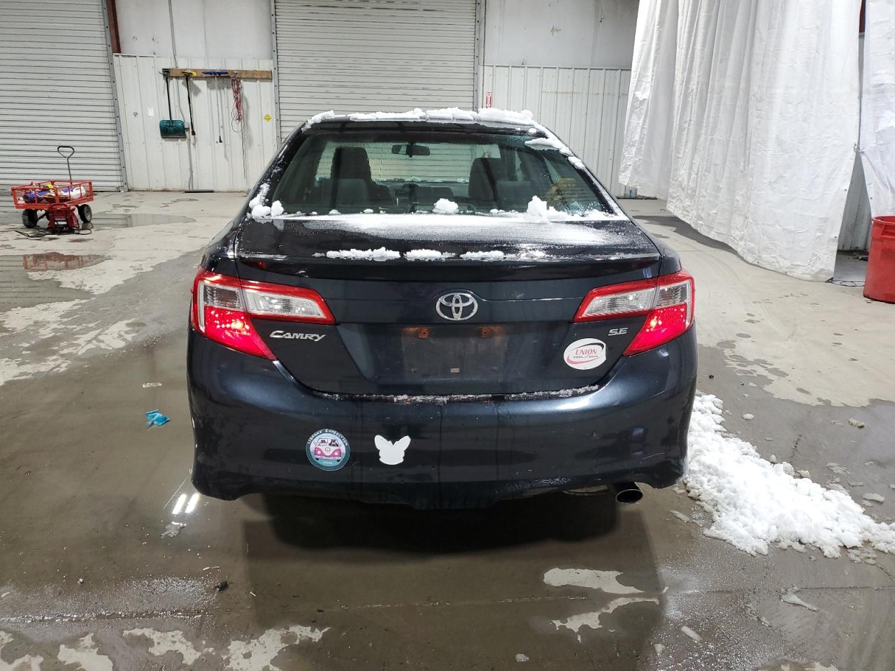 2012 Toyota Camry - Image 6