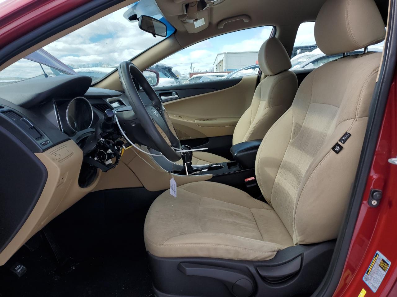 2011 Hyundai Sonata - Image 7