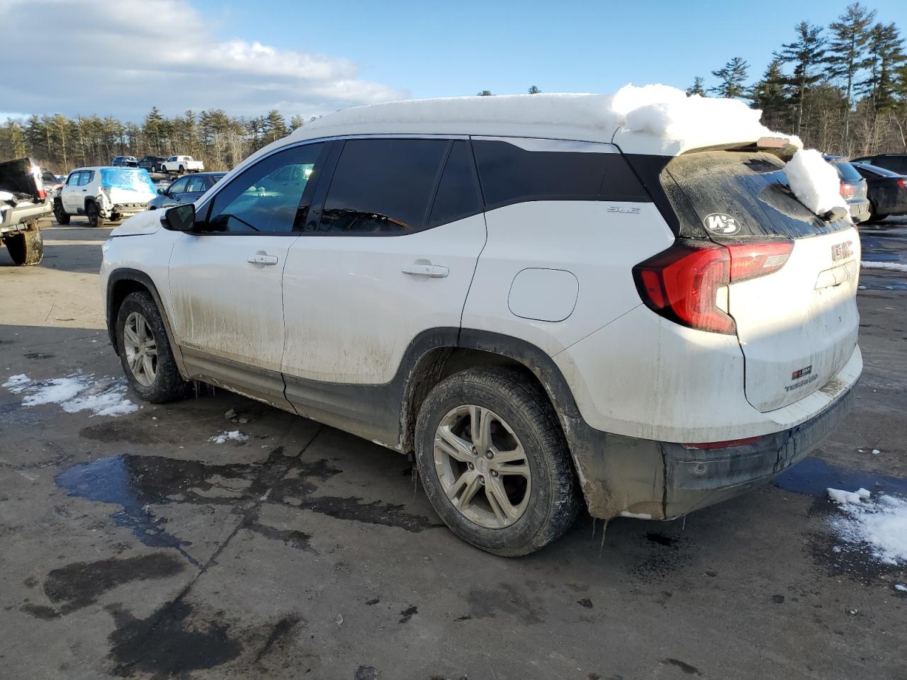 2019 GMC Terrain - Image 2
