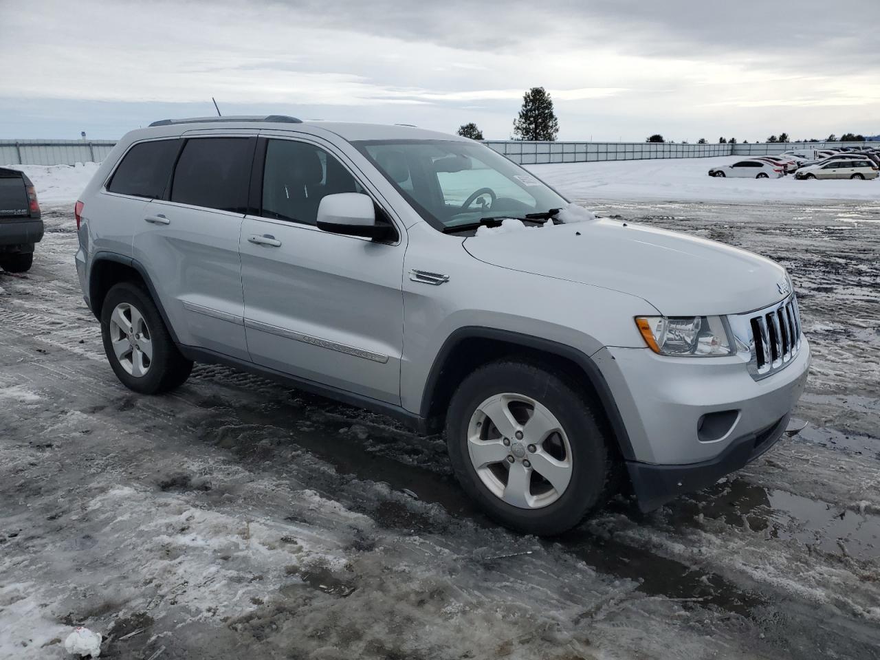 2012 Jeep Grand Cherokee - Image 4