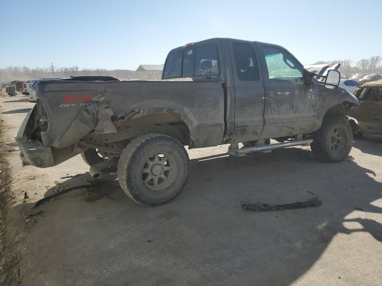 2004 Ford F250 - Image 3