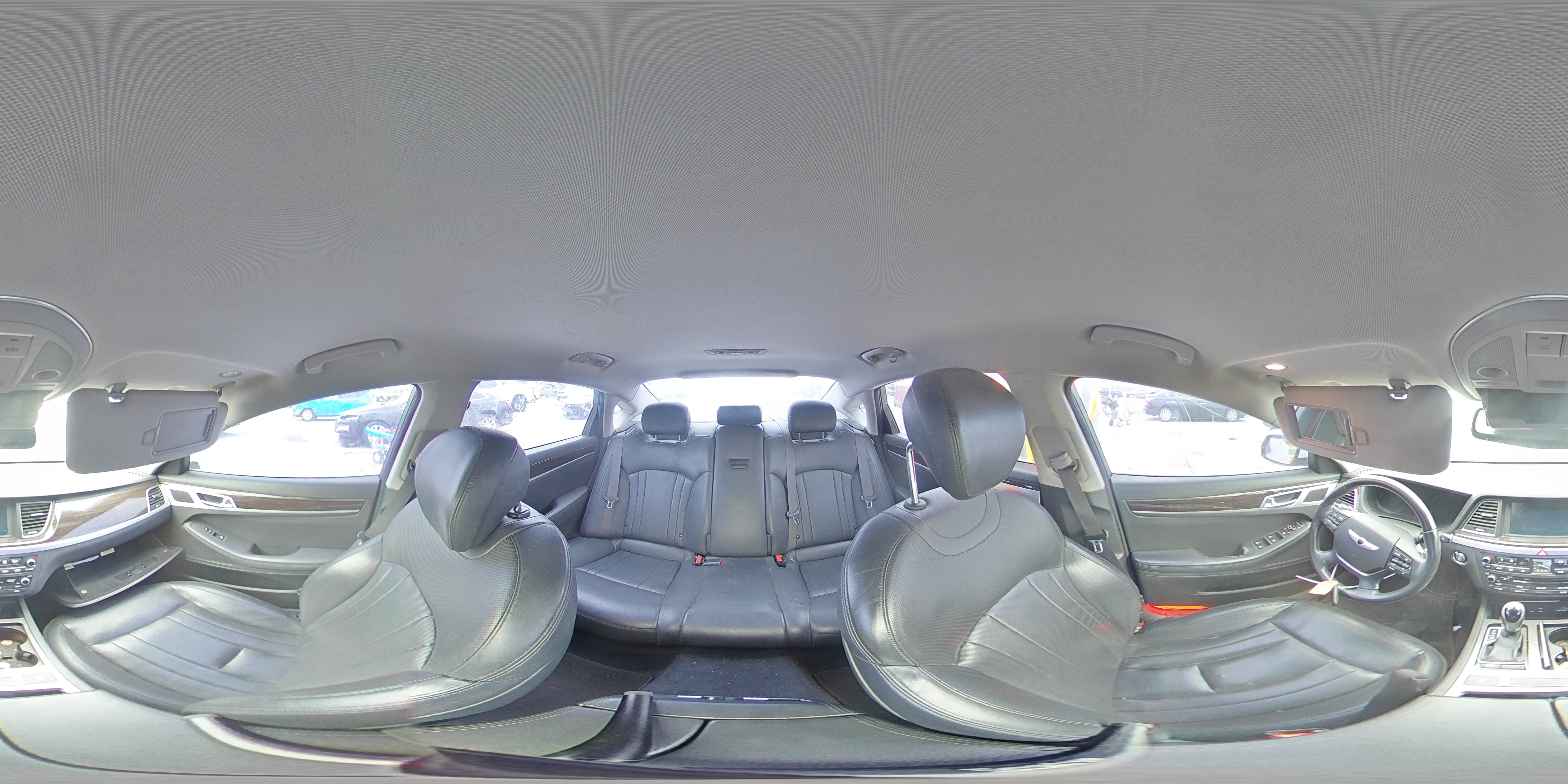 2015 Hyundai Genesis - Image 12