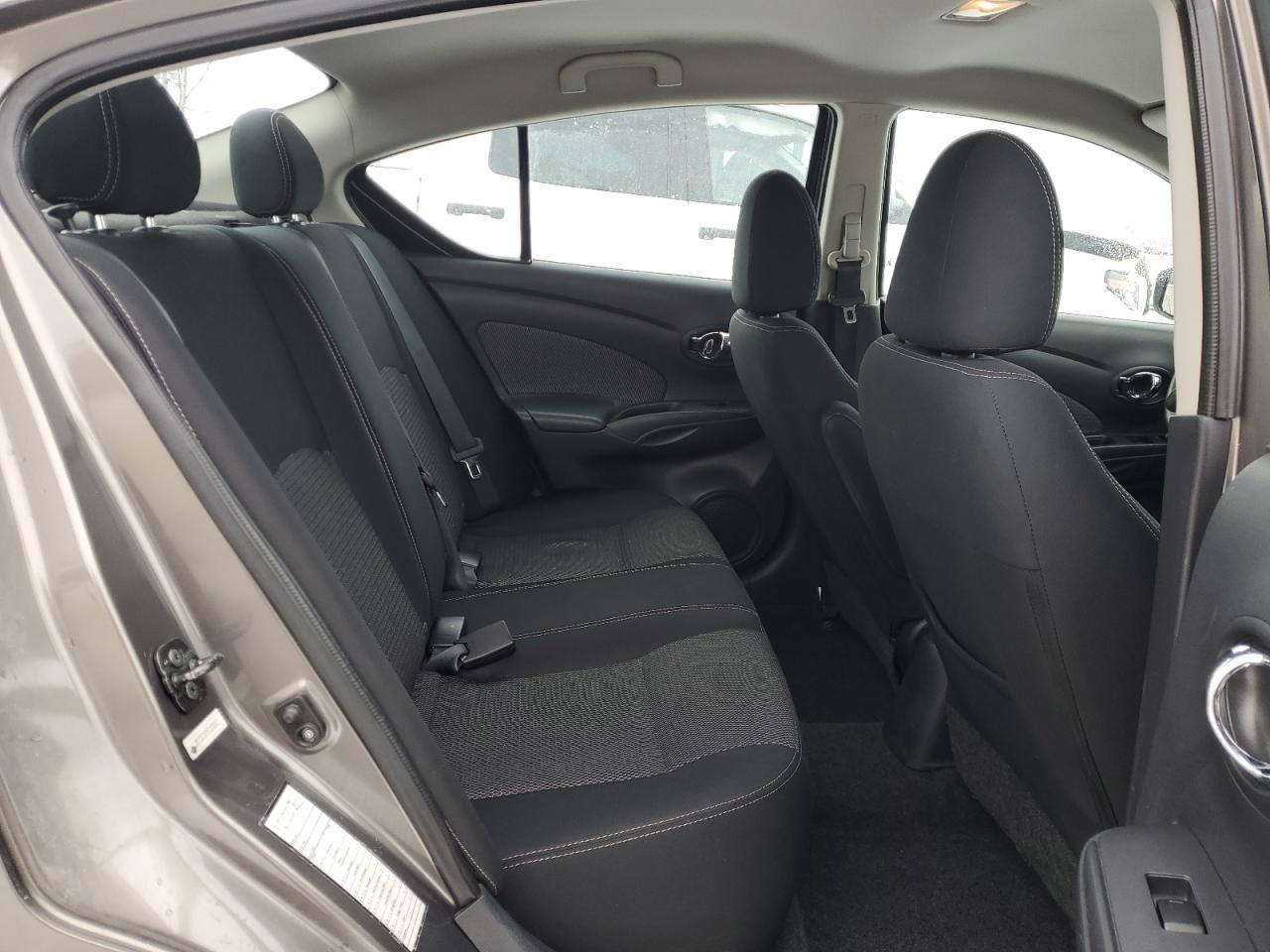 2015 Nissan Versa - Image 10