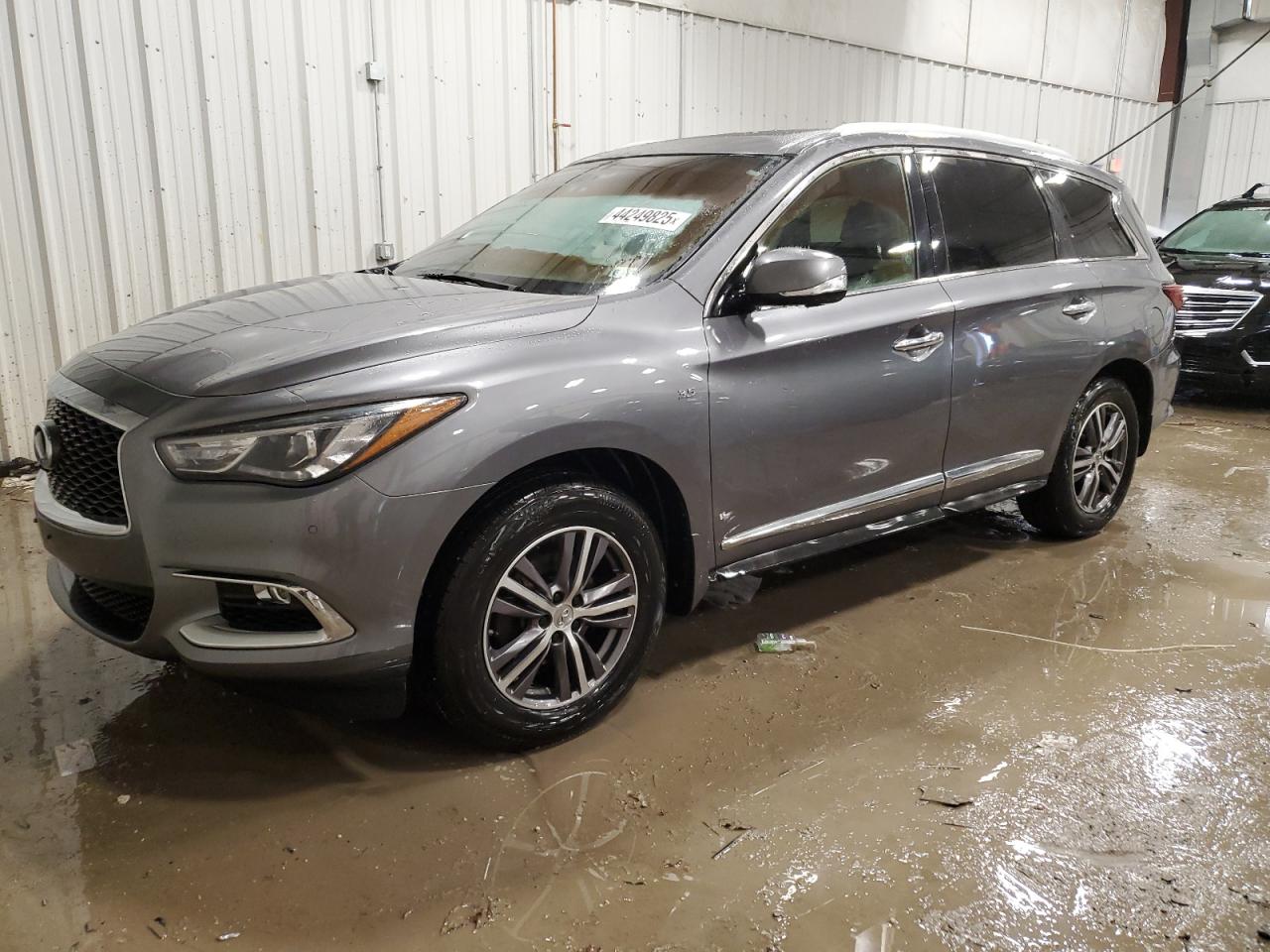 2017 Infiniti Qx60 за продажба в Franklin, WI - Burn