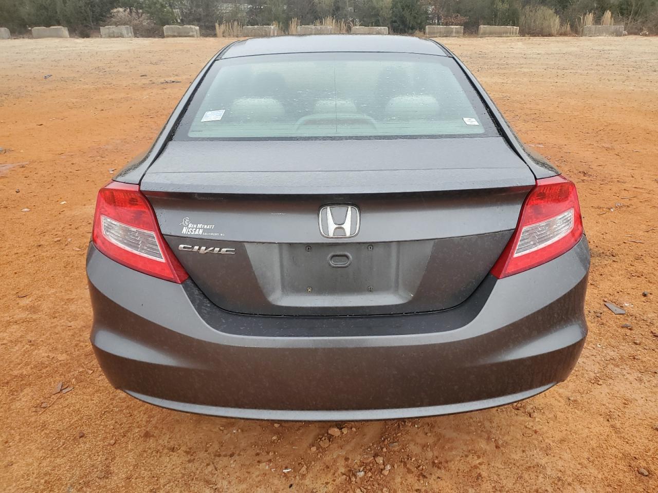 2012 Honda Civic - Image 6