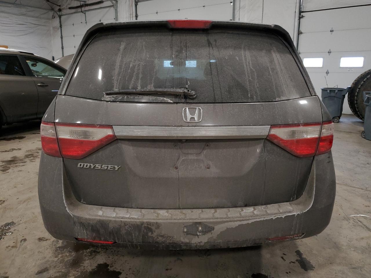 2011 Honda Odyssey - Image 6