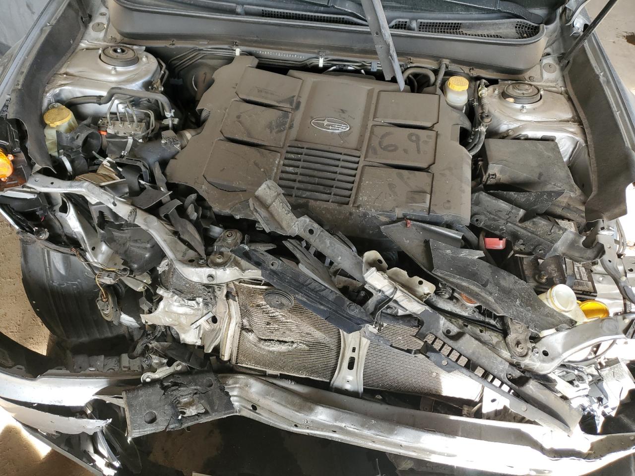 2012 Subaru Outback - Image 13