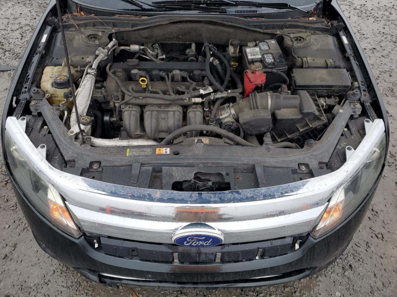 2012 Ford Fusion - Image 12
