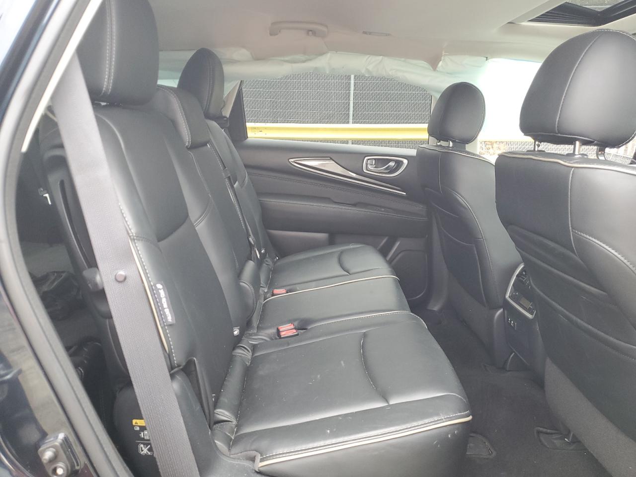 2020 Infiniti QX60 - Image 11