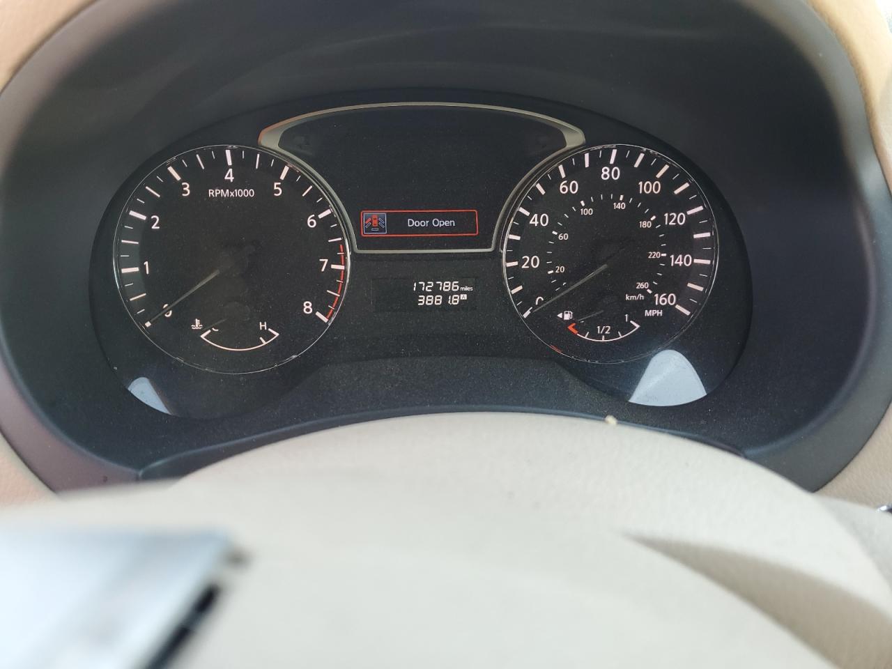 2014 Nissan Altima - Image 9