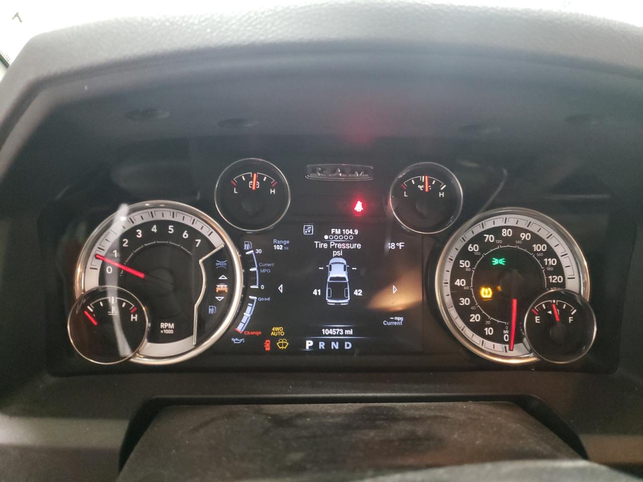 2016 RAM 1500 - Image 9