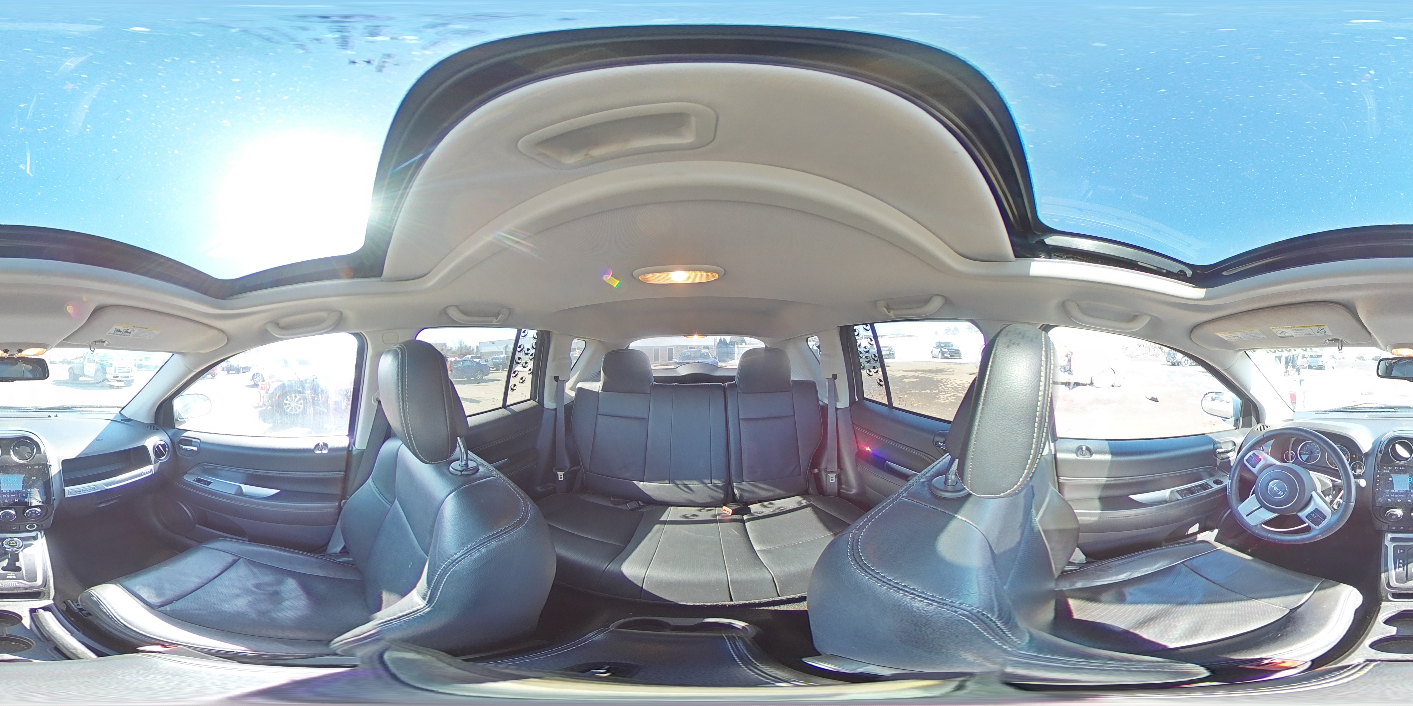 2016 Jeep Compass - Image 14