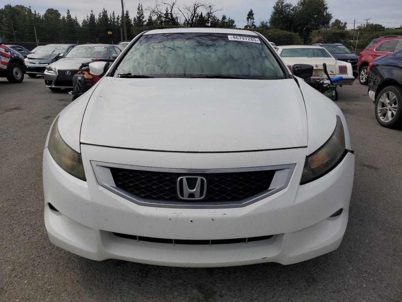 2010 Honda Accord - Image 5